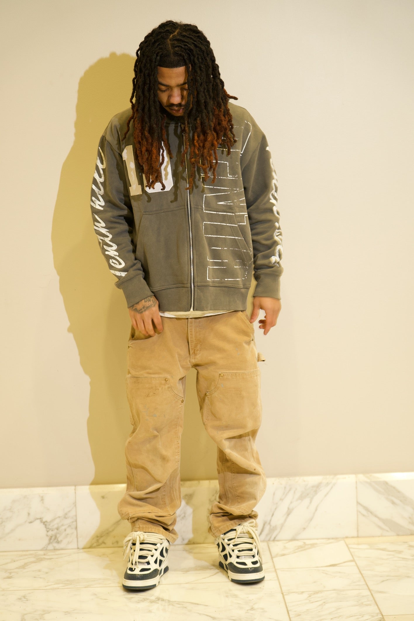 STONE HOODIE